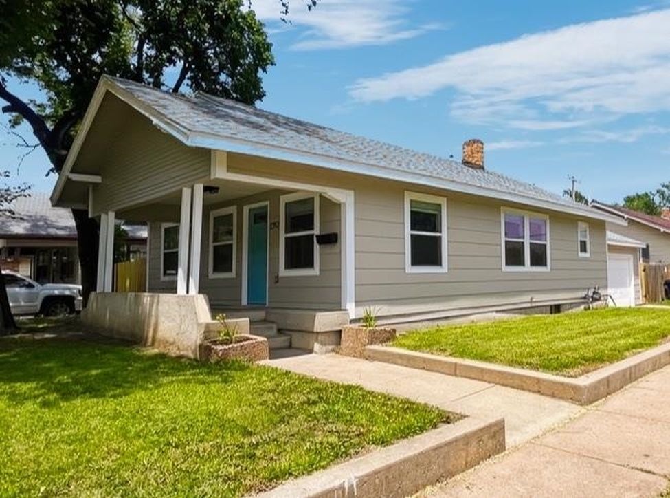 1752 S Market St, Wichita, KS - View 2