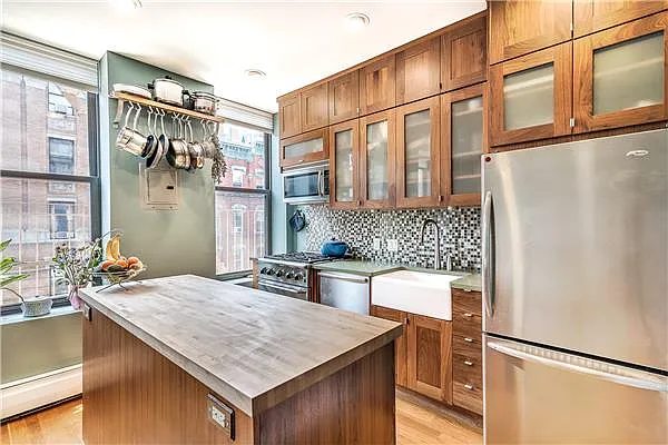 Rented by Metropolitan Res. Partners | media 10