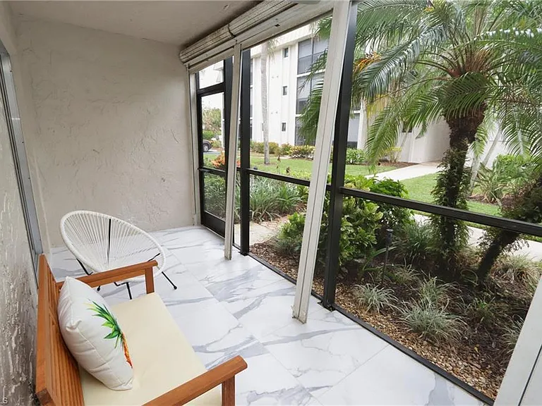 788 Park Shore Dr #E14 — Photo 3