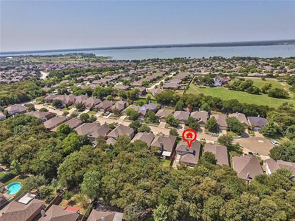 4th image of 2710 Nova Park Ct