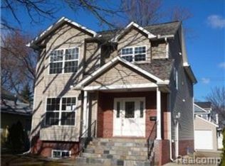 1339 E Fourteen Mile Rd, Birmingham, MI 48009