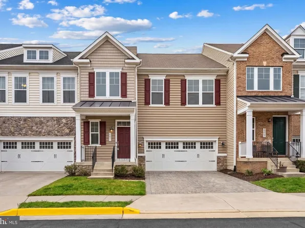 20471 Rolling Water Ter, Ashburn, VA 20147