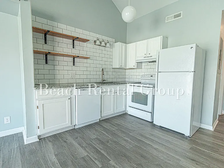 3700 Golf Colony Ln #2H — Photo 4