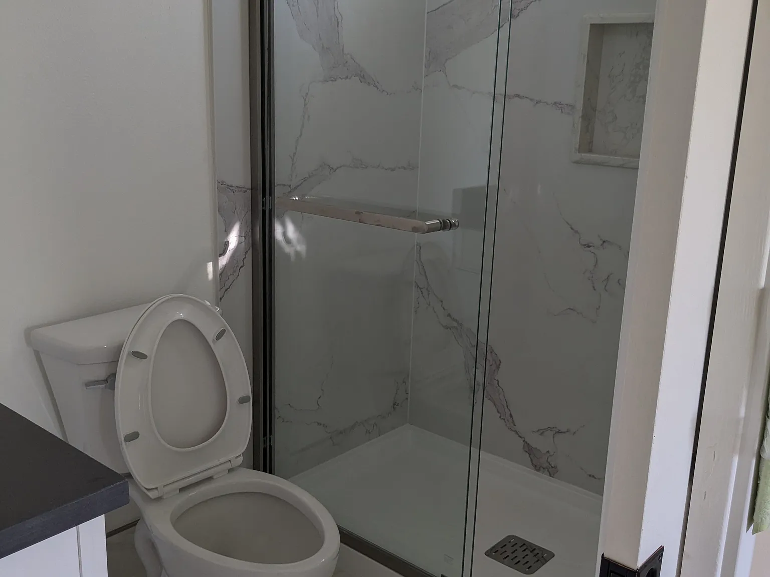 1 bed, 350 sqft, $1,450 — Photo 2