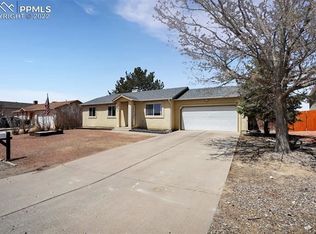 643 S Bellflower Dr, Pueblo West, CO 81007