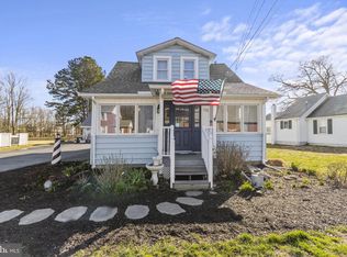 711 Masons Beach Rd, Deale, MD 20751