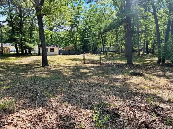 7177 Michael Dr, Caseville, MI 48725