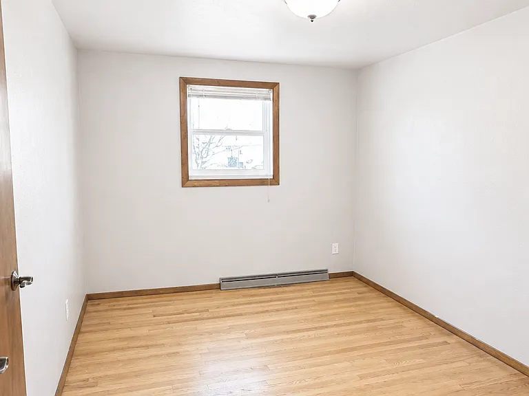 1403 Ponderosa Ave — Photo 12