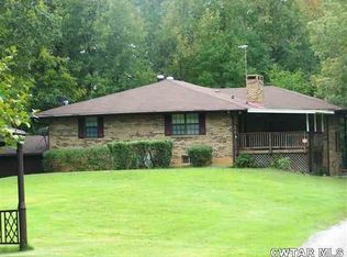 500 Pleasant Grove Church Rd, Wildersville, TN 38388