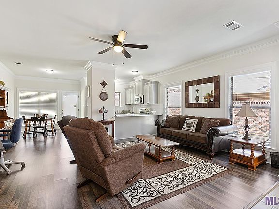 4th image of 5531 Courtyard Dr