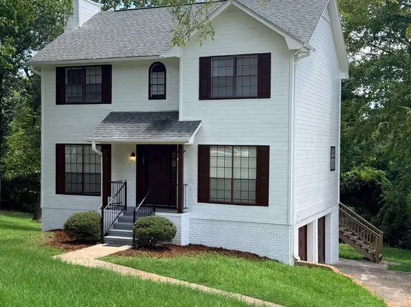 7810 S View Ln, Bessemer, AL 35022