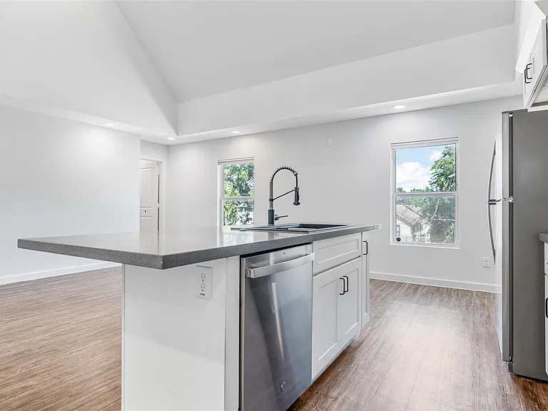 3426 Tuam St #A — Photo 34