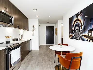 Midtown Square Apartments