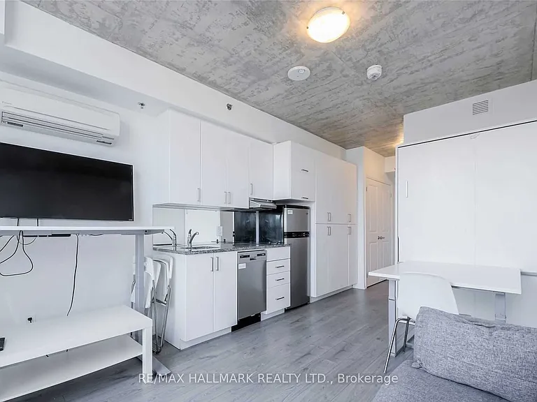 1900 Simcoe St N #436 — Photo 3