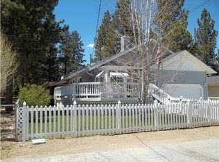915 F Ln, Big Bear City, CA 92314