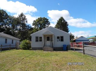 12 Forest St, Plainville, CT 06062
