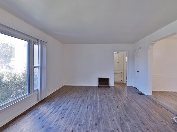 3rd image of 8772 Reading Ave #A