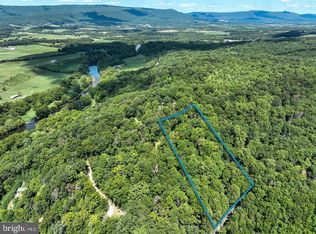 97 Cold Springs Dr, Shenandoah, VA 22849