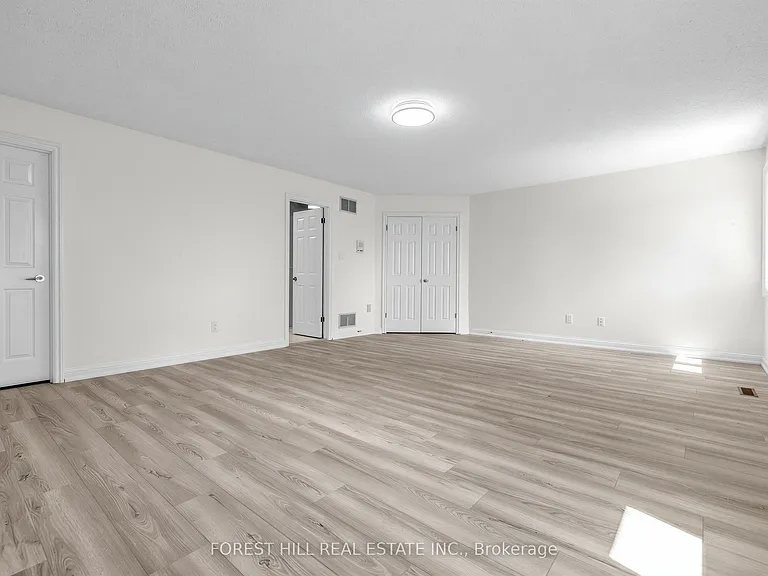 477 Cummer Ave — Photo 13