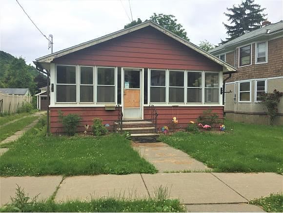 1st image of 80 Rush Ave