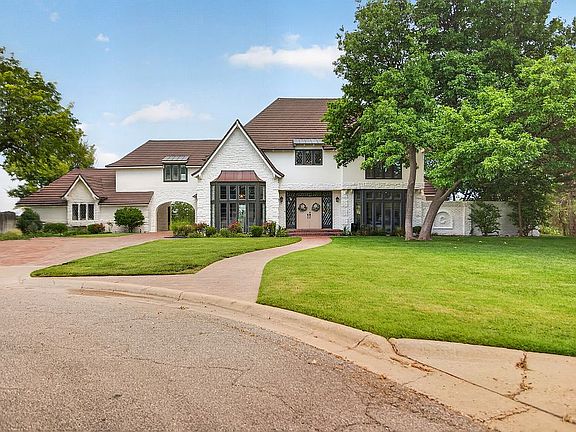 3rd image of 1014 Quail Pl