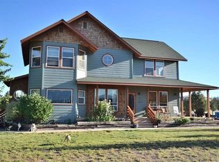 3035 NE Leslie Ln, Montague, CA