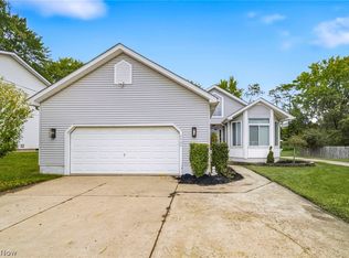 3903 Laurel Rd, Brunswick, OH 44212