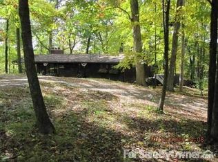 33 Edgewood Dr, Perrysville, OH 44864