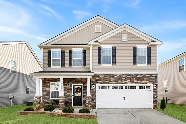 7585 Stonehouse Dr