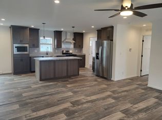 58 Partridge Ln, Beecher, IL 60401