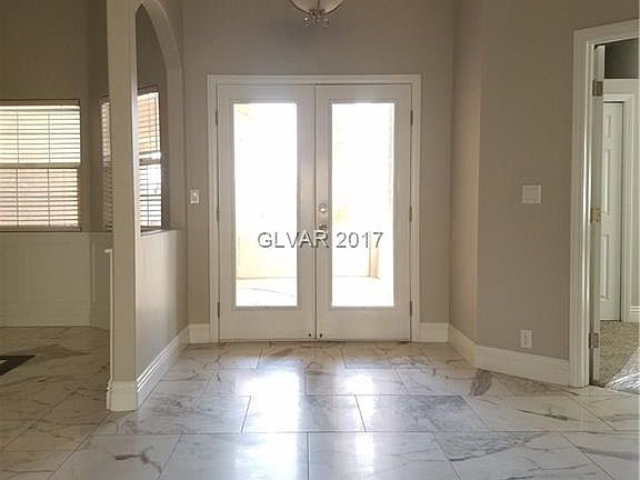 4th image of 814 Reveille Ct