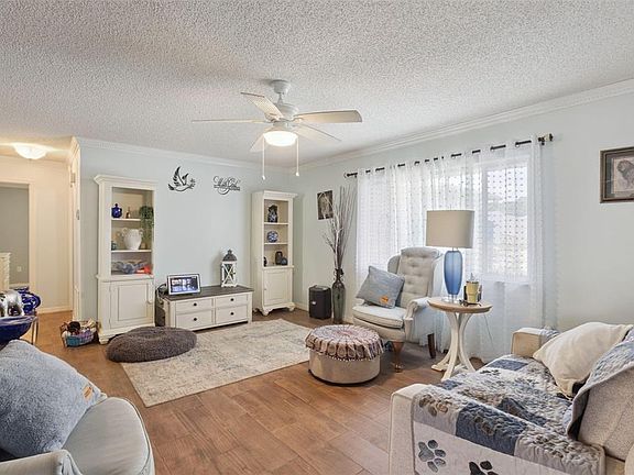 4th image of 17841 SE 106th Ct