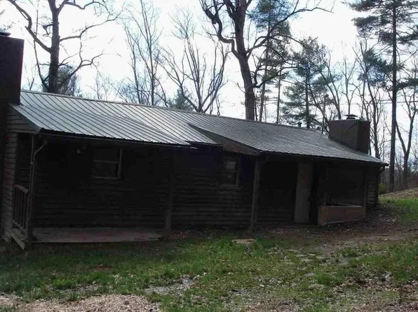 10593 Mossy Dr, Dayton, VA 22821