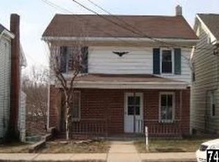80 Main St, Yorkana, PA 17406