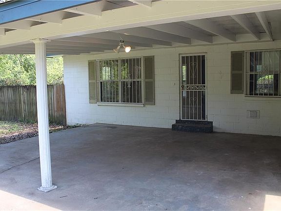 2nd image of 5710 Antoine Rd