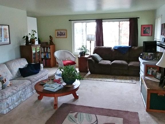 Upstairs living room