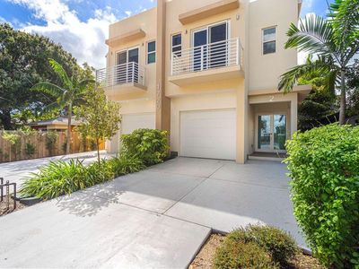 1720 SW 20th Street, Fort Lauderdale, FL, 33315