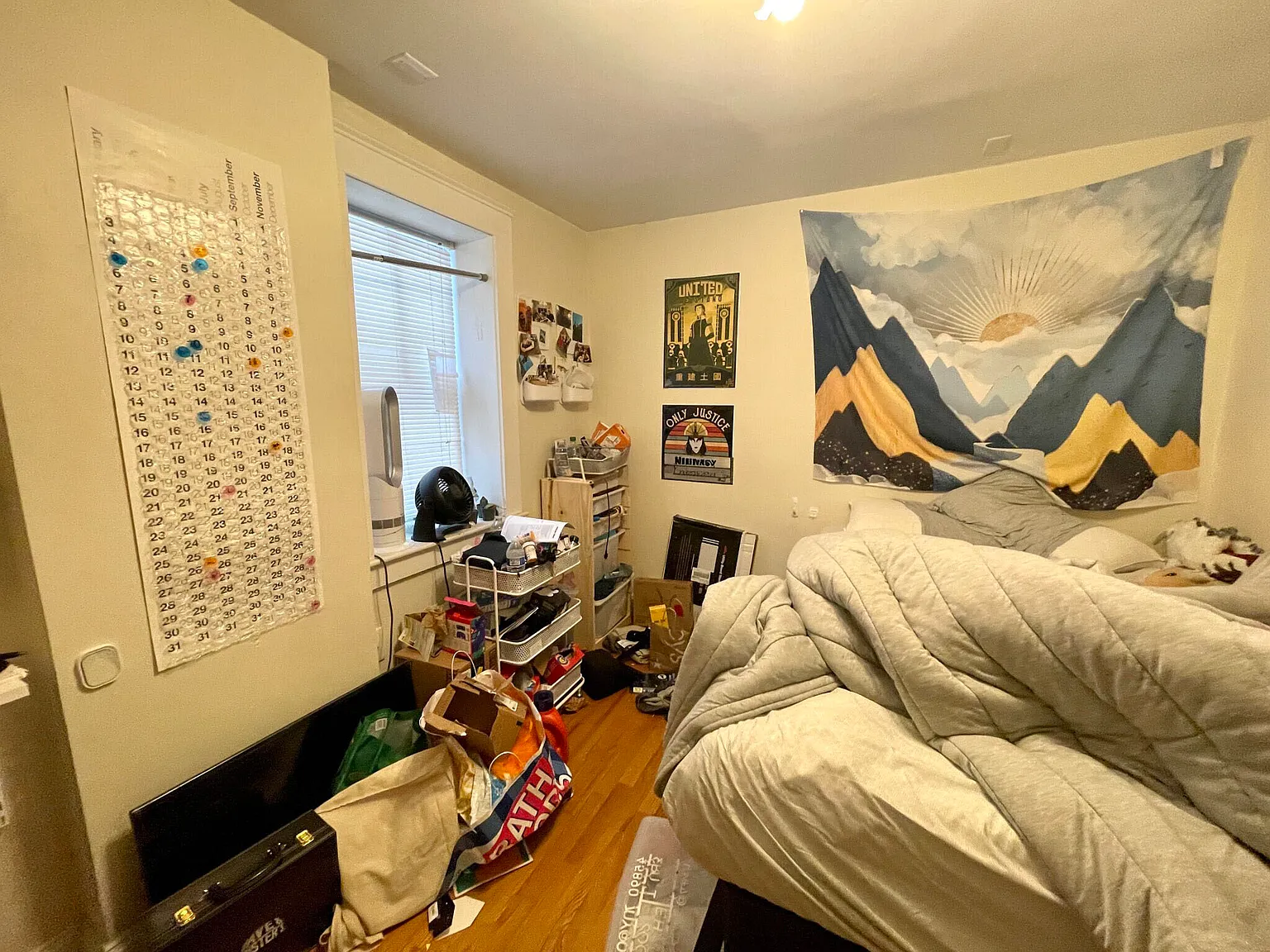 5 bed, 1400 sqft, $8,500 — Photo 4