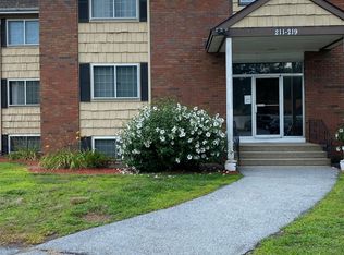 Townhouse Road Apartments, Manchester, NH 03103