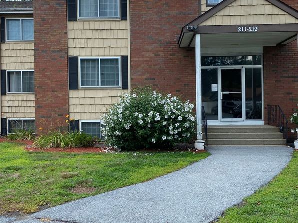 35 Townhouse Rd
