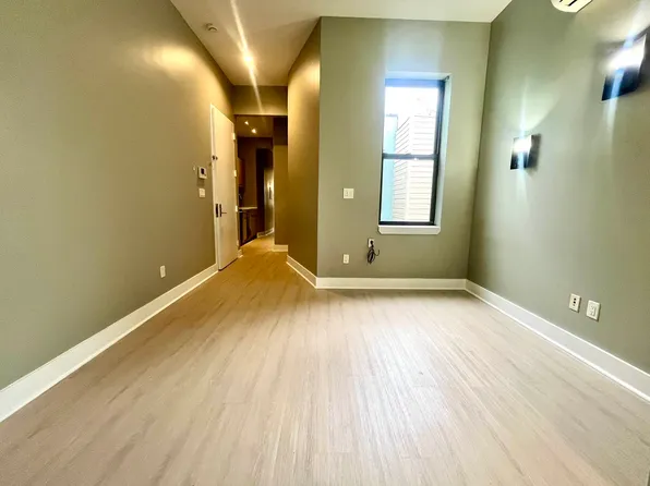 72-55 60 Lane image 2 of 8