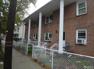 79 Catalpa Ave, Perth Amboy, NJ 08861