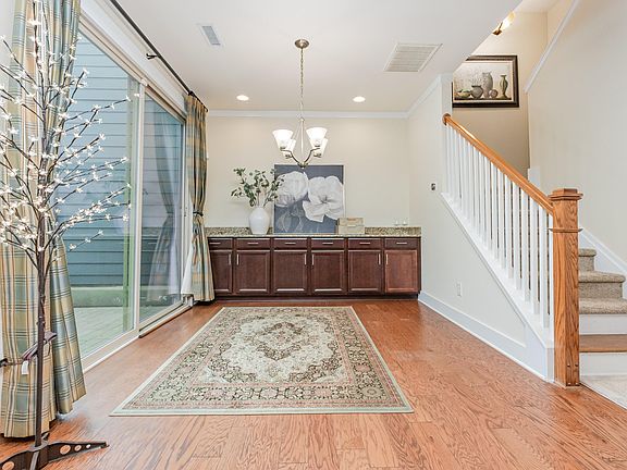 5th image of 9202 Giralda Walk