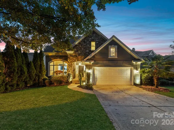 17701 Springwinds Dr, Cornelius, NC 28031