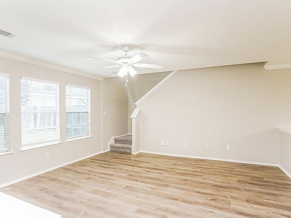 5th image of 5827 Clerkenwell Dr