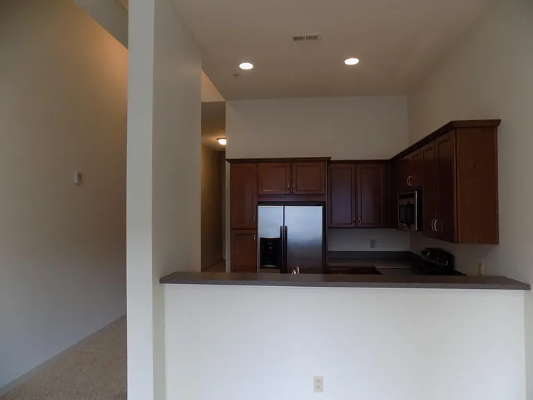The Brandeis Apartments — Photo 34