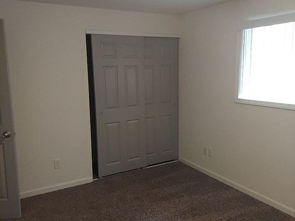5th image of 3102-3108 Kauffman Ave #3102-F
