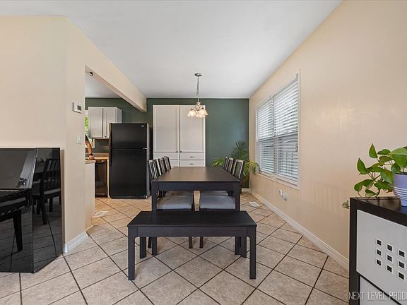5th image of 316 Lacrosse Dr