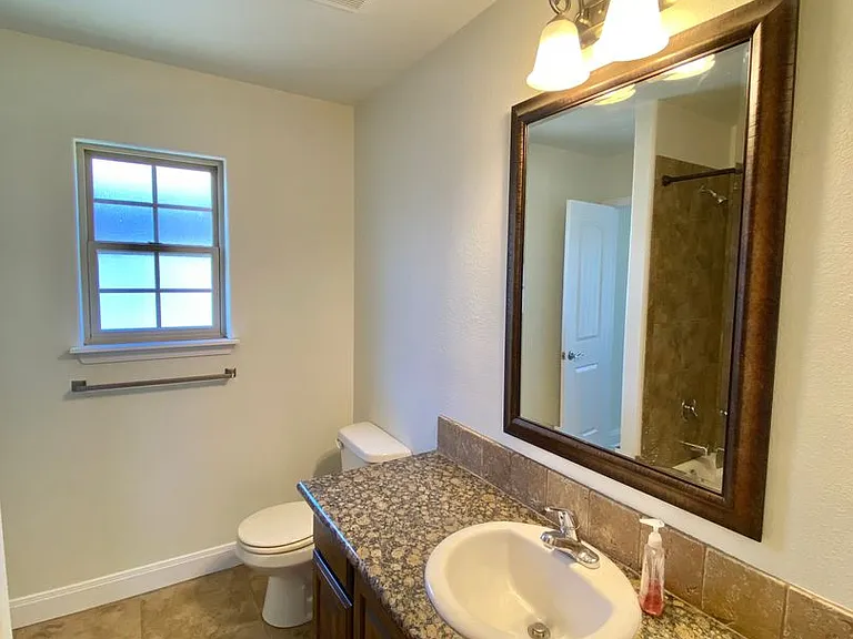 4804 Harvard St — Photo 13