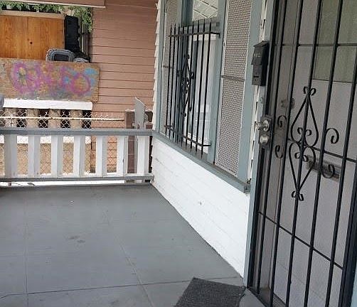 3rd image of 322 W 55th St